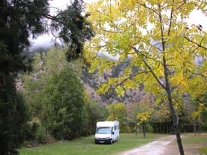 Parking camping-cars des gorges de la Carana.