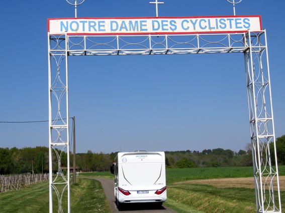 Accès à Notre-Dame-des-Cyclistes