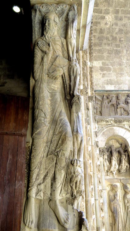 Représentation de Saint Paul sur le portail de l'abbaye de Moissac