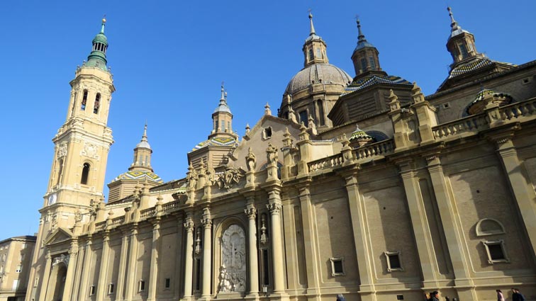 La cathédrale Nuestra Señora del Pilar de Zaragoza