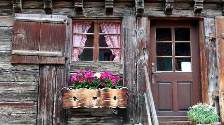 Le Charmey - Ch�teau d'Oex - Interlaken