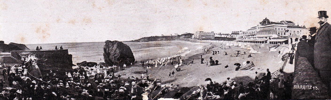 La Grande Plage et le Casino de Biarritz en 1913