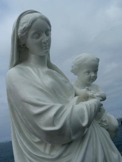 La Vierge du Rocher de la Vierge restaurée en 2012