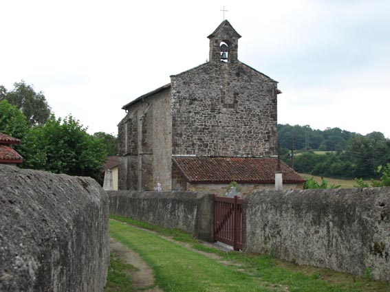 L'église paroissiale Notre Dame d'Arancou.