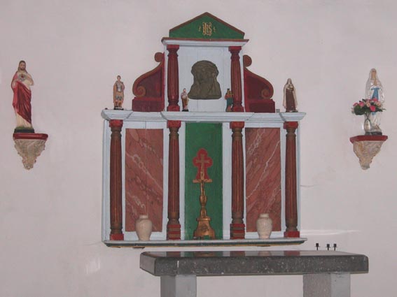 Intérieur de la chapelle Saint Vincent (Oratoire Bixintxo).