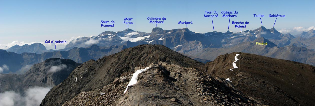 Panorama vers Gavarnie et le Mont Perdu.