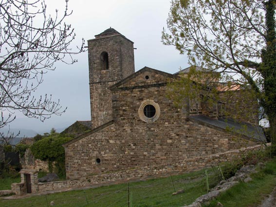 Le monastère de San Victorián.