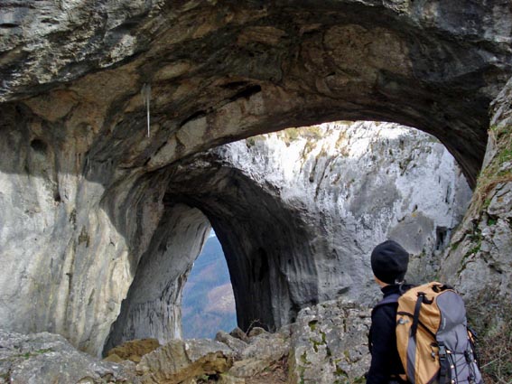 La grotte d'Aitzulo
